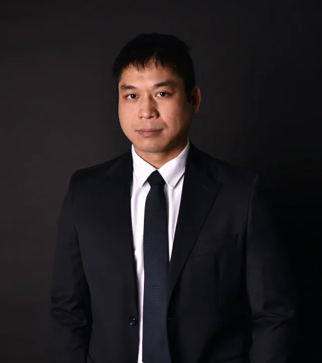 Linh Pham 2